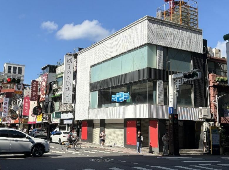 大安通化街三角窗店面｜賀成交・品牌即將揭曉